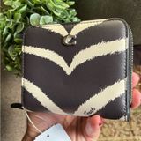 Authentic COACH 1941 smooth calf leather zip/snap wallet Photo 0