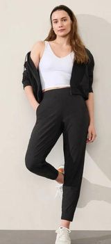 Athleta Brooklyn Legacy Mid Rise Jogger Pants Pull On Outdoor Travel in Black 12 Photo 0