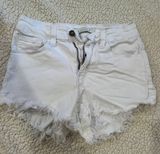 White Denim Shorts Photo 0