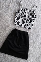 Two Peace Cow Print Black Size L Photo 0
