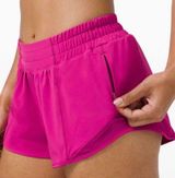 Lululemon Hotty Hot Shorts 2.5 Photo 0
