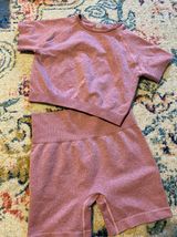 Amazon workout set Photo 0