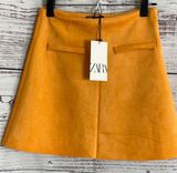 Skirt Womens Size Small Y2K Faux suede mini Mustard New Photo 0