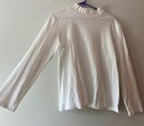 Croft & Barrow Thrifted White Turtle Neck Photo 0