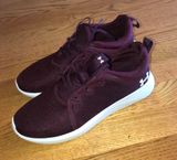 Under Armour Maroon Shoes Photo 0