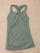 Old Navy Athletic Top Photo 0