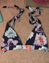 Floral Swimsuit Top Size M Photo 0