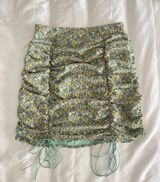 Pretty Little Thing Floral Ruched Skirt Mini Photo 0