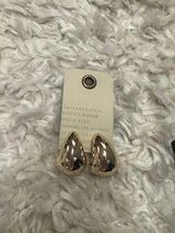 Anthropologie Drop Earrings Photo 0