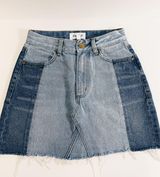 Evidnt LA two-tone Skirt Photo 0