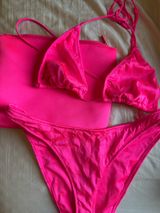 Triangl Bikini Set Photo 0