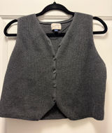 Universal Thread Sweater vest  Photo 0