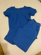 MedCouture Scrub Set Photo 0