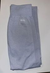 AYBL Leggings Photo 0