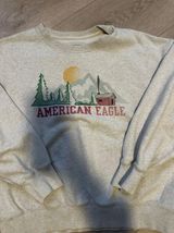 Outfitters Crewneck Photo 0