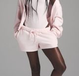 SKIMS shorts Photo 0