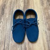 BEARPAW Shoes Photo 0