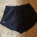 Under Armour Shorts Athletic Photo 0