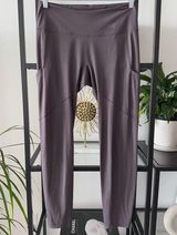 Arc’teryx Oriel Phantasm Figment Purple High Rise Leggings 28” Women’s Medium Photo 0