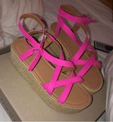 Platform Sandals Photo 0