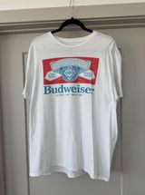 Budweiser  T-Shirt Large Photo 0