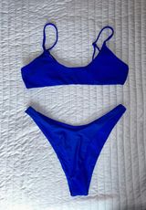 Blue bikini Photo 0