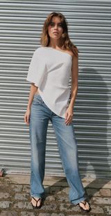 TRF LOW RISE STRAIGHT CUT JEANS Photo 0