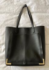 Steve Madden Tote Photo 0