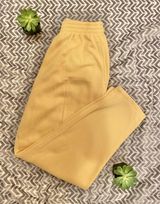 Jaclyn Smith Sweatpants  Photo 0