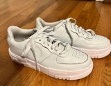 Nike Air Forces Photo 0