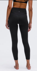 Lululemon Wunder Leggings Photo 0