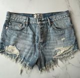 Jean Shorts Photo 0