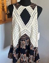 Melrose and Market  Womens Tops, Tribal Print‎ Lace Crochet  Tank Top, Sz M NWT Photo 0
