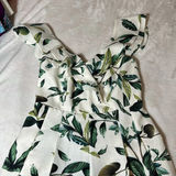 L’Atiste by Amy Tropical Leaf Ruffle Romper Small Photo 0