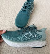 Never worn new balance fresh foam sneakers size 6 Photo 0