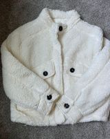 Womens white sherpa jacket Size M Photo 0