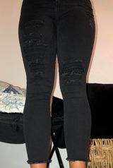 No Boundaries Ripped Jeans Photo 0