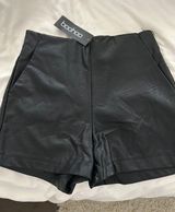 Boohoo Leather Hot Shorts Photo 0