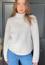 Nike dri-fit turtleneck top Photo 0