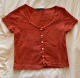 Brandy Melville T-shirt Cropped Photo 0