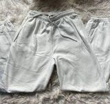 Pretty Little Thing White Sweatpants Photo 0