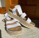 Esprit Platform Sandal Photo 0