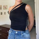 I am gia Too Photo 0