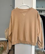 Outfitters Crewneck Photo 0