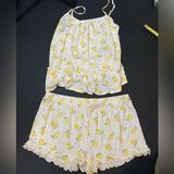 lemon summer pajamas shorts and tank top size large Photo 0