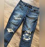 American Eagle Distressed Jeans Photo 0