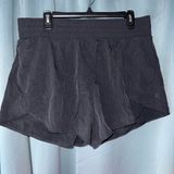 black athletic shorts Photo 0