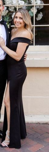 Black Dress Photo 0