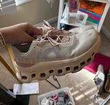 On Cloud Shoes Cloudmonster Photo 0