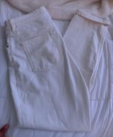 H&M Highwasted Mom Jeans Photo 0